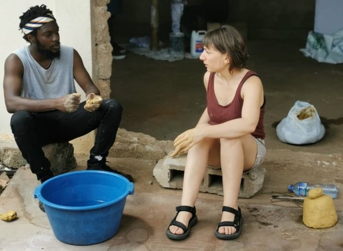 ArtMéssiamé 2021, échanges entre artistes au musée Paul Ahyi