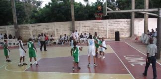 Basketball au Togo : faire rebondir plus haut la balle orange Basketball au Togo faire rebondir plus haut la balle orange