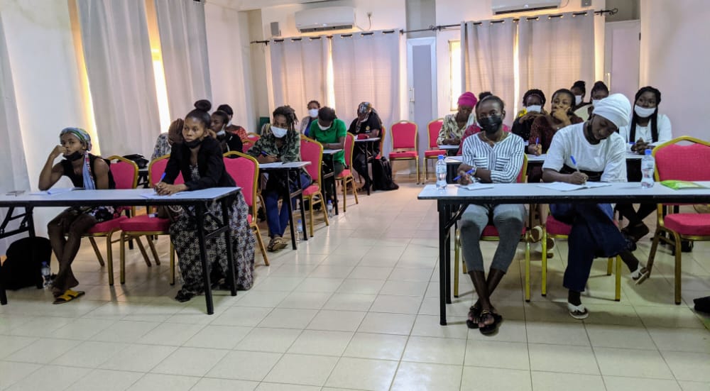 Vue d'ensemble des jeunes filles présentes à la formation de l'ARF. 26/08/2022. @ Le clik