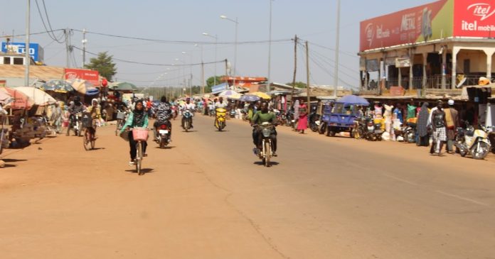 Aperçu partiel de la ville de Cinkassé situé au Nord du Togo Aperçu partiel de la ville de Cinkassé situé au Nord du Togo