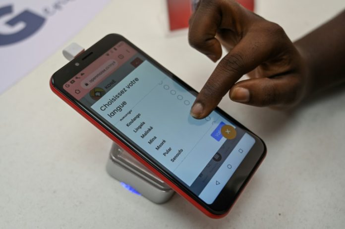 Open, le superphone ivoirien Open, le superphone ivoirien