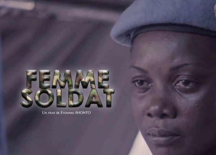 Affiche, femme soldat de Jean Ahonto