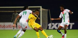 Kodjo Fo-doh Laba dans ses œuvres au match aller