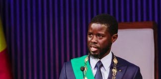 Bassirou Diomaye Faye devient le cinquième président du Sénégal Dans son discours d'investiture, Bassirou Diomaye Faye a rendu hommage aux Sénégalais qui l'ont élu