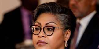 RDC : Judith Tuluka Suminwa nommée Première ministre Judith Tuluka Suminwa nommée Première ministre le dimanche 1er avril 2024.