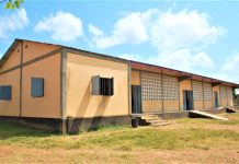Bâtiment scolaire financé par Hilfe für Togo. © Honoré Attikpo