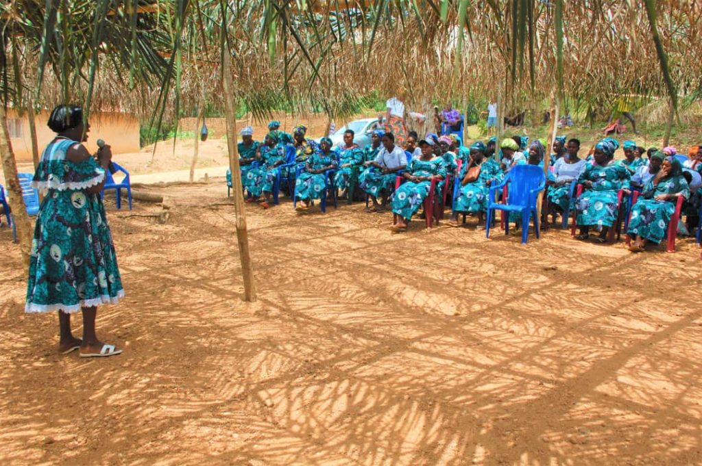 Mme Afeto Afua Mawusime s'adresse aux femmes