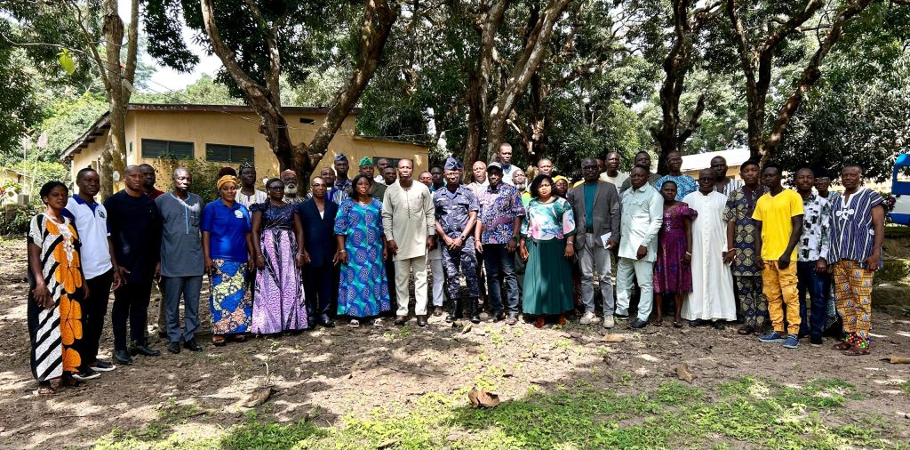 Photo de famille des participants